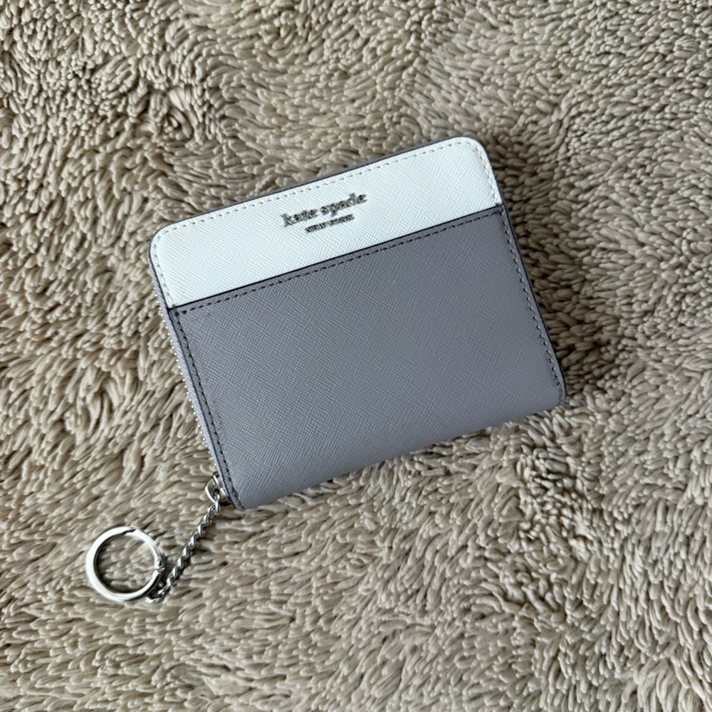 Kate Spade Gray and White Wallet with Keychain